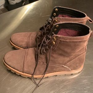 Men’s Ben Sherman boots